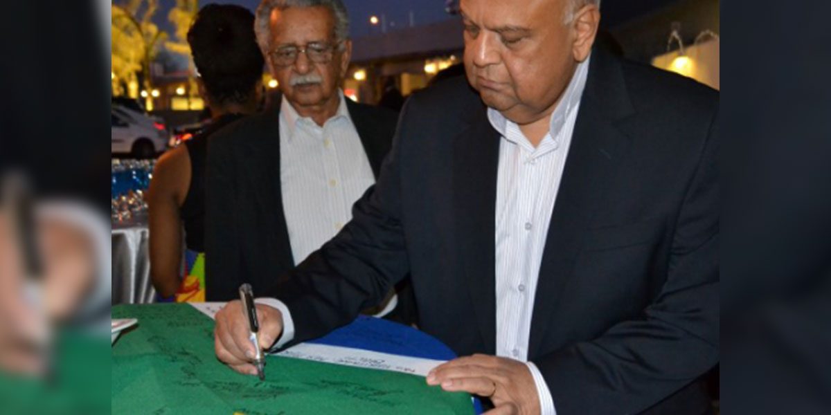 Kathrada-to-support-Gordhan-at-Court